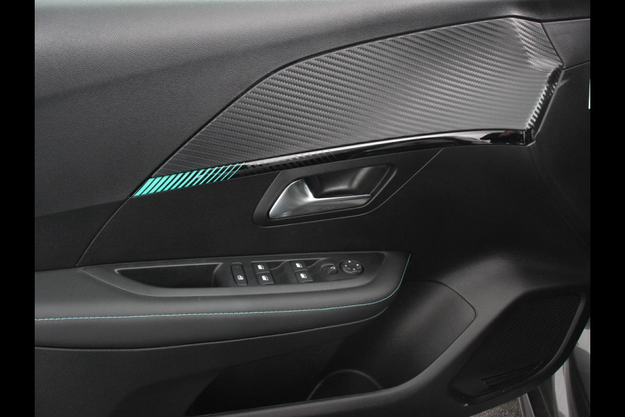 Peugeot 208 1.2 PureTech Allure Pack Navigatie Apple Carplay/Android Auto Camera Parkeersensor achter Cruise Control Virtual Cockpit Climate Control Getinte ramen