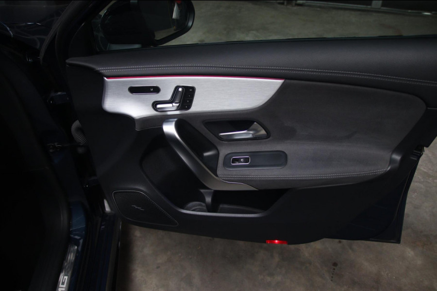 Mercedes-Benz A-Klasse A35 AMG Edition 1 (LIMITED EDITION) PANO-MEMORY