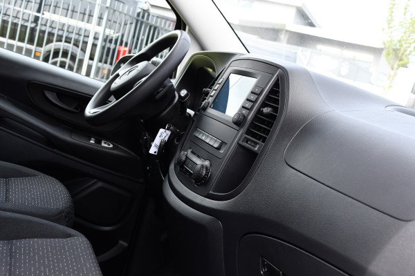 Mercedes-Benz Vito 119 CDI L3 PB Edition Camera, Cruise, Carplay, 190PK, Automaat, LED, 2 x Schuifdeur, NAVI, Trekhaak, Uniek!