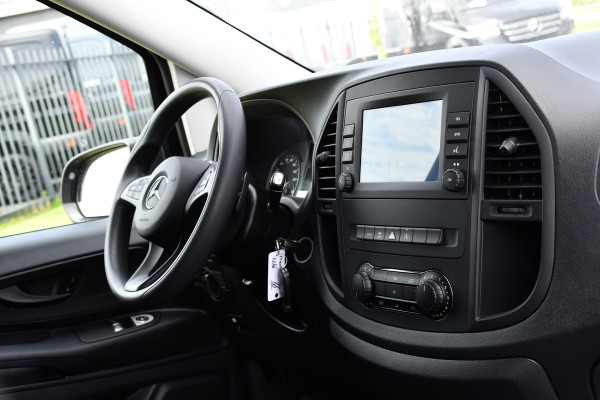 Mercedes-Benz Vito 119 CDI L3 PB Edition Camera, Cruise, Carplay, 190PK, Automaat, LED, 2 x Schuifdeur, NAVI, Trekhaak, Uniek!