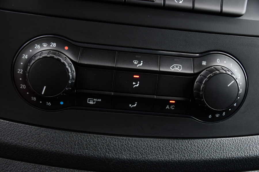 Mercedes-Benz Vito 119 CDI L3 PB Edition Camera, Cruise, Carplay, 190PK, Automaat, LED, 2 x Schuifdeur, NAVI, Trekhaak, Uniek!