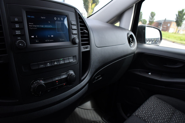 Mercedes-Benz Vito 119 CDI L3 PB Edition Camera, Cruise, Carplay, 190PK, Automaat, LED, 2 x Schuifdeur, NAVI, Trekhaak, Uniek!