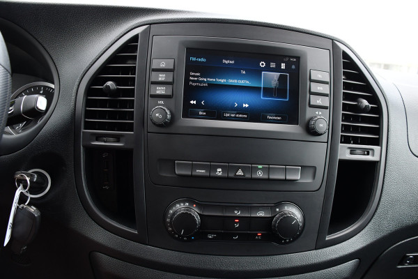 Mercedes-Benz Vito 119 CDI L3 PB Edition Camera, Cruise, Carplay, 190PK, Automaat, LED, 2 x Schuifdeur, NAVI, Trekhaak, Uniek!
