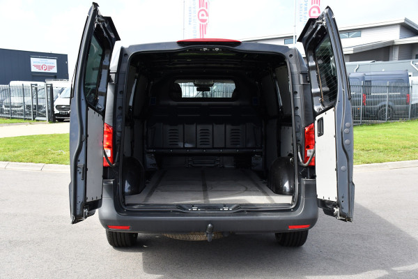 Mercedes-Benz Vito 119 CDI L3 PB Edition Camera, Cruise, Carplay, 190PK, Automaat, LED, 2 x Schuifdeur, NAVI, Trekhaak, Uniek!