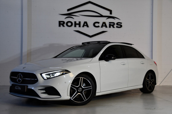 Mercedes-Benz A-Klasse 250 Premium Plus, Burmester, Schuifkantel, Sfeerverlichting