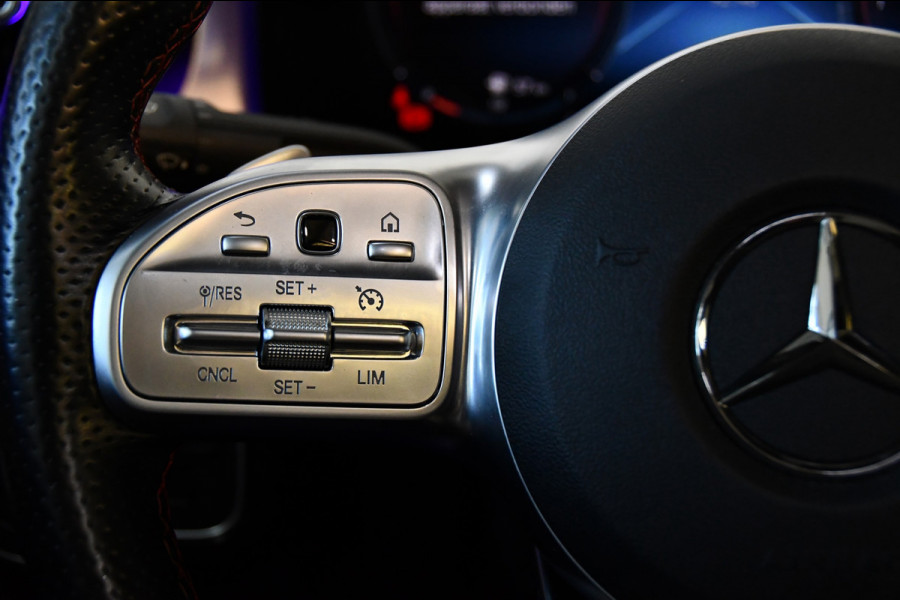 Mercedes-Benz A-Klasse 250 Premium Plus, Burmester, Schuifkantel, Sfeerverlichting