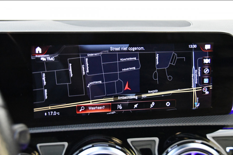 Mercedes-Benz A-Klasse 250 Premium Plus, Burmester, Schuifkantel, Sfeerverlichting