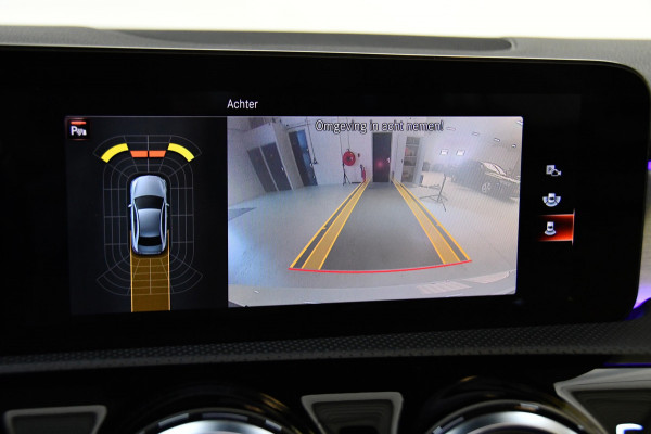 Mercedes-Benz A-Klasse 250 Premium Plus, Burmester, Schuifkantel, Sfeerverlichting