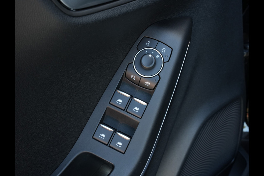 Ford Puma 1.0 EcoBoost Hybrid Titanium | Navigatie | Climate Control | Stoelverwarming