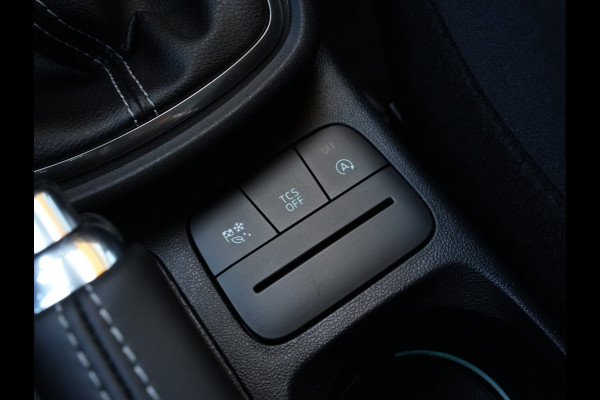 Ford Puma 1.0 EcoBoost Hybrid Titanium | Navigatie | Climate Control | Stoelverwarming