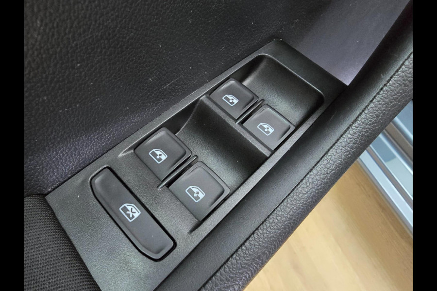 Škoda Fabia Combi Occasion met airco en isofix | Tweedehands Skoda Fabia kleine stationwagen in antracietgrijs | Sportvelgen