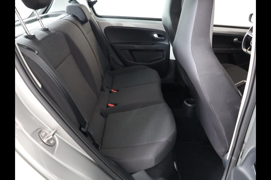 Volkswagen up! 1.0 65 pk | Verlengde garantie | Navigatie via App | Autom. airco | Cruise control | Parkeersensoren achter | Achteruitrijcamera |