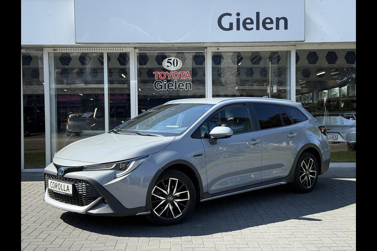 Toyota Corolla Touring Sports 1.8 Hybrid TREK | Parkeersensoren, Navigatie, Apple CarPlay/Android Auto, Stoel + Stuurverwarming Toyota Corolla Touring Sports 1.8 Hybrid TREK | Parkeersensoren, Navigatie, Apple CarPlay/Android Auto, Stoel + Stuurverwarming