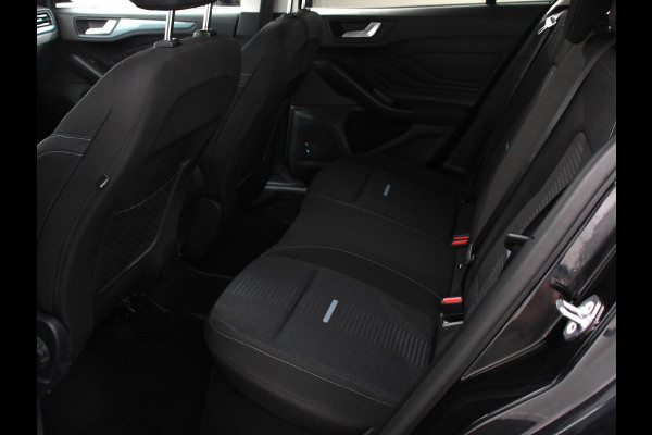 Ford FOCUS Wagon 1.0 EcoBoost 155pk Automaat Hybrid Active X Navigatie Climate Control Camera Parkeer sensoren B&O Dab Led Lichtmetalen velgen