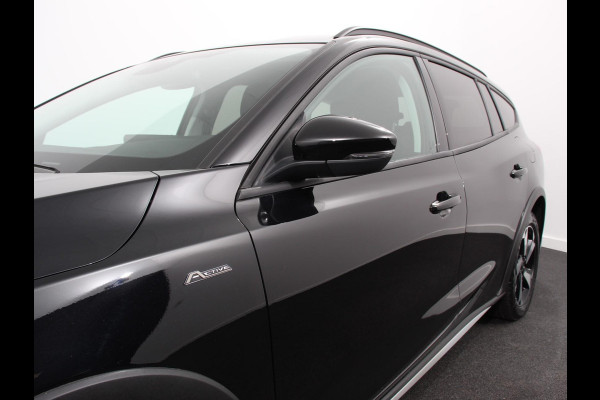Ford FOCUS Wagon 1.0 EcoBoost 155pk Automaat Hybrid Active X Navigatie Climate Control Camera Parkeer sensoren B&O Dab Led Lichtmetalen velgen