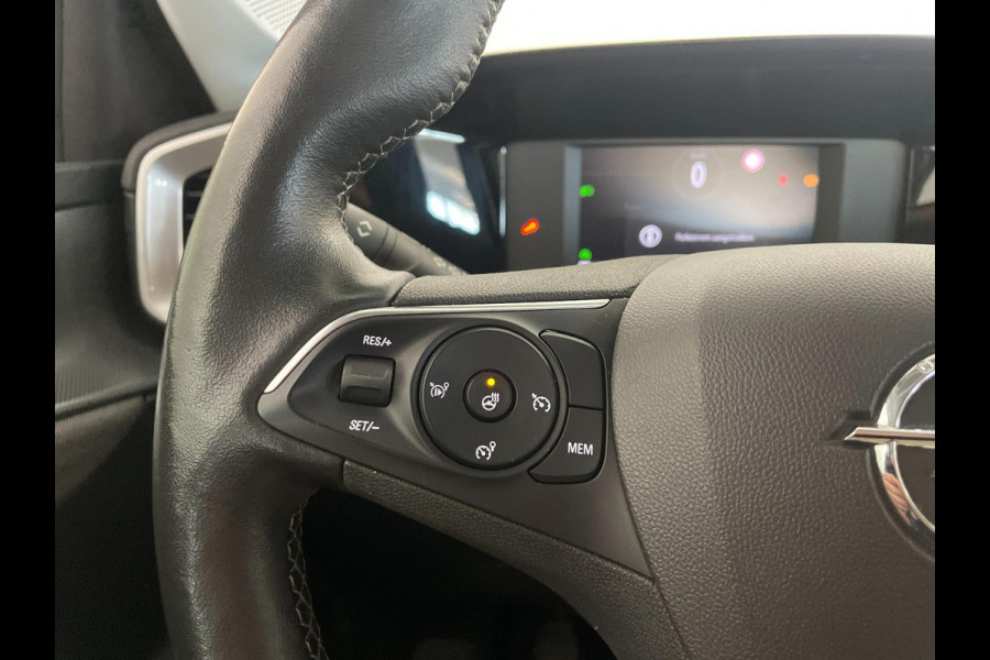 Opel Mokka 1.2 Edition 100PK AIRCO NAVI CRUISE APPLE CARPLAY ANDROID AUTO CAMERA STOELVER STUURVERW PDC NIEUWSTAAT