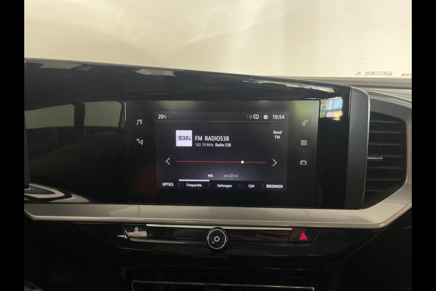 Opel Mokka 1.2 Edition 100PK AIRCO NAVI CRUISE APPLE CARPLAY ANDROID AUTO CAMERA STOELVER STUURVERW PDC NIEUWSTAAT