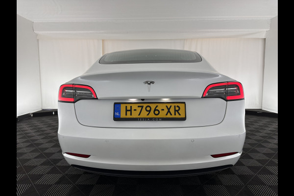 Tesla Model 3 Standard RWD Plus 60 kWh [ 3-Fase ] (INCL-BTW) Aut. *PANO | AUTO-PILOT | LUXURY-LEATHER | KEYLESS | FULL-LED | MEMORY-PACK | SURROUND-VIEW | DAB | CARPLAY | DIGI-COCKPIT | LANE-ASSIST | COMFORT-SEATS | 18"ALU*