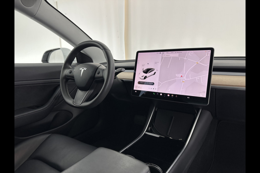 Tesla Model 3 Standard RWD Plus 60 kWh [ 3-Fase ] (INCL-BTW) Aut. *PANO | AUTO-PILOT | LUXURY-LEATHER | KEYLESS | FULL-LED | MEMORY-PACK | SURROUND-VIEW | DAB | CARPLAY | DIGI-COCKPIT | LANE-ASSIST | COMFORT-SEATS | 18"ALU*
