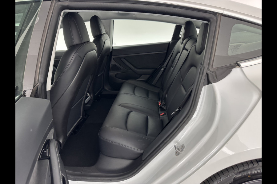 Tesla Model 3 Standard RWD Plus 60 kWh [ 3-Fase ] (INCL-BTW) Aut. *PANO | AUTO-PILOT | LUXURY-LEATHER | KEYLESS | FULL-LED | MEMORY-PACK | SURROUND-VIEW | DAB | CARPLAY | DIGI-COCKPIT | LANE-ASSIST | COMFORT-SEATS | 18"ALU*