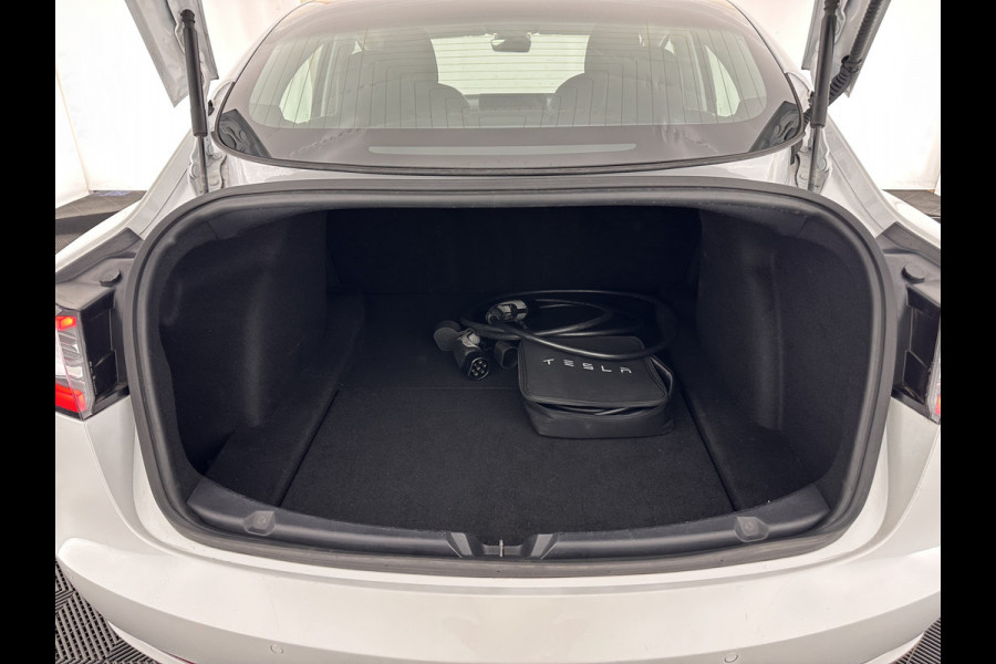 Tesla Model 3 Standard RWD Plus 60 kWh [ 3-Fase ] (INCL-BTW) Aut. *PANO | AUTO-PILOT | LUXURY-LEATHER | KEYLESS | FULL-LED | MEMORY-PACK | SURROUND-VIEW | DAB | CARPLAY | DIGI-COCKPIT | LANE-ASSIST | COMFORT-SEATS | 18"ALU*