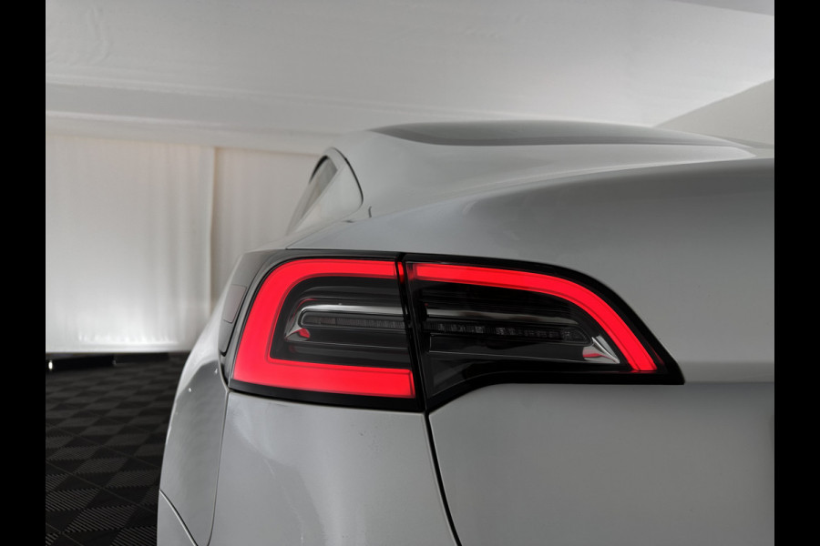 Tesla Model 3 Standard RWD Plus 60 kWh [ 3-Fase ] (INCL-BTW) Aut. *PANO | AUTO-PILOT | LUXURY-LEATHER | KEYLESS | FULL-LED | MEMORY-PACK | SURROUND-VIEW | DAB | CARPLAY | DIGI-COCKPIT | LANE-ASSIST | COMFORT-SEATS | 18"ALU*