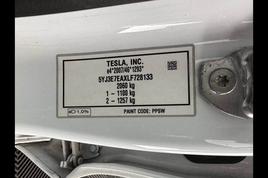 Tesla Model 3 Standard RWD Plus 60 kWh [ 3-Fase ] (INCL-BTW) Aut. *PANO | AUTO-PILOT | LUXURY-LEATHER | KEYLESS | FULL-LED | MEMORY-PACK | SURROUND-VIEW | DAB | CARPLAY | DIGI-COCKPIT | LANE-ASSIST | COMFORT-SEATS | 18"ALU*