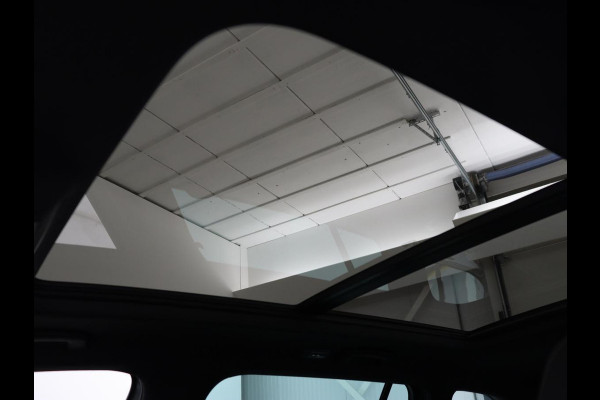 Škoda Superb 1.4 TSI iV Sportline | Panoramadak | Stoelverwarming | Adaptive cruise | Alcantara | Sfeerverlichting | Camera | Virtual Cockpit | Matrix LED | PHEV | Plug In