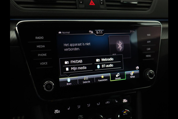 Škoda Superb 1.4 TSI iV Sportline | Panoramadak | Stoelverwarming | Adaptive cruise | Alcantara | Sfeerverlichting | Camera | Virtual Cockpit | Matrix LED | PHEV | Plug In