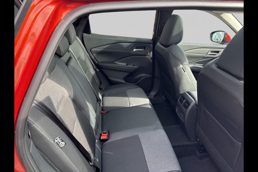 Nissan QASHQAI 1.3 MHEV Xtronic N-Connecta Cold Pack Glass Roof | €3.500,- inruilkorting | 1800 KG trekgewicht