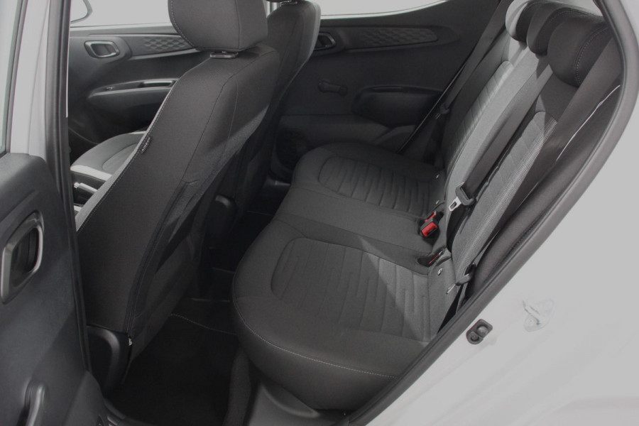 Hyundai i10 1.0 Comfort Automaat 5-zits | Navigatie | Apple Carplay/Android Auto | Cruise Control | DAB | Airco