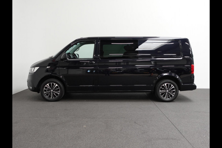 Volkswagen Transporter 2.0 TDI L2H1 Dubbele Cabine Highline Automaat Volkswagen Transporter 2.0 TDI L2H1 28 Highline Aut. Dubbele cabine