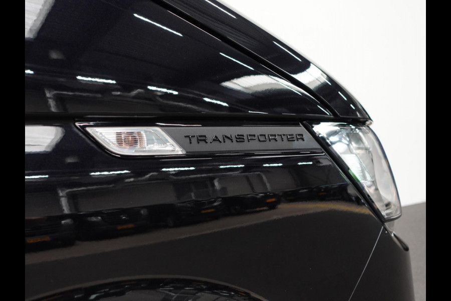 Volkswagen Transporter 2.0 TDI L2H1 Dubbele Cabine Highline Automaat Volkswagen Transporter 2.0 TDI L2H1 28 Highline Aut. Dubbele cabine