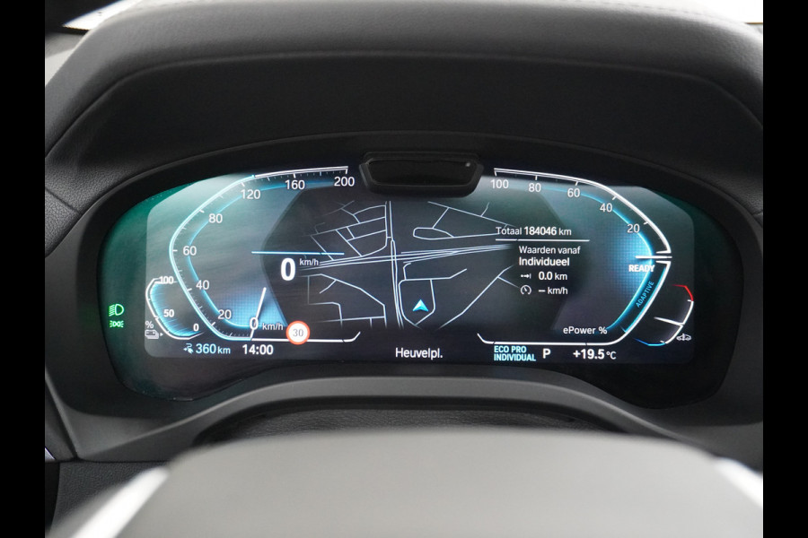 BMW iX3 Executive 80kWhPanoramadak Leer+Verwarmd+Memory Adaptieve LEDApple Carplay Android Auto Trekhaak Pdc Camera DAB Live Cockpit Pro Lmv Elek.Achterklep Regen-Lichtsensor Achteruitrij-assistent 1e Eigenaar Origineel Nederlands Nieuwprijs €68.172,-