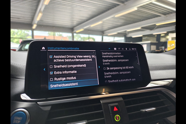 BMW iX3 Executive 80kWhPanoramadak Leer+Verwarmd+Memory Adaptieve LEDApple Carplay Android Auto Trekhaak Pdc Camera DAB Live Cockpit Pro Lmv Elek.Achterklep Regen-Lichtsensor Achteruitrij-assistent 1e Eigenaar Origineel Nederlands Nieuwprijs €68.172,-