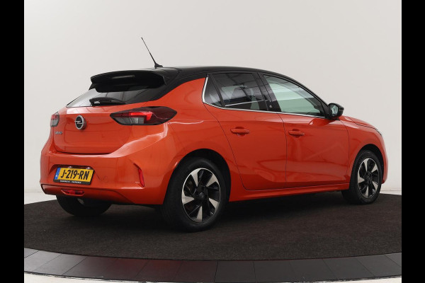 Opel CORSA-E Elegance 50 kWh | 1e eigenaar | Carplay | Navigatie | Full LED | Climate control | Cruise control | Bluetooth