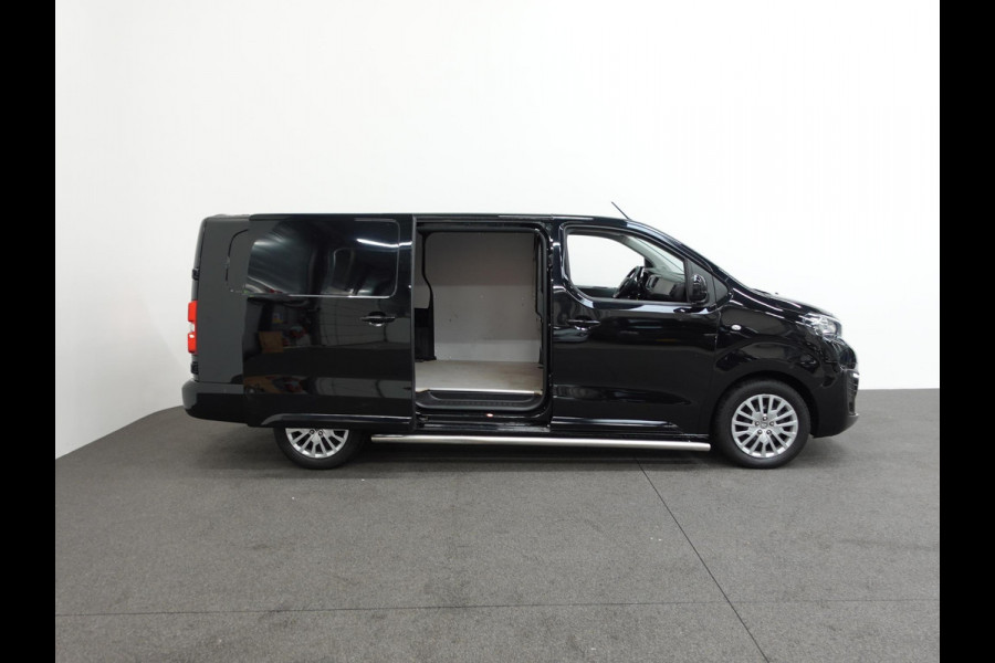 Peugeot Expert 145PK Automaat L3 Trekhaak Navigatie parkeersensoren airco 3 zits cruise control