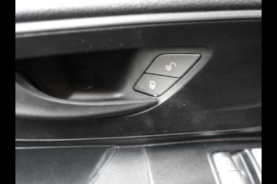 Mercedes-Benz Vito 114 CDI Lang Automaat Airco Bluetooth Camera Trekhaak