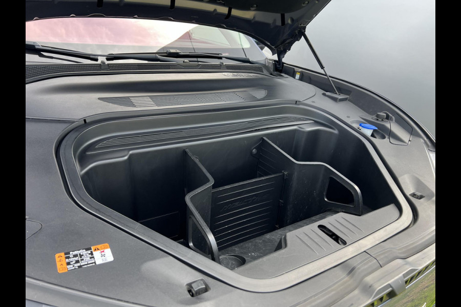Ford Mustang Mach-E RWD 75 kWh 260pk | Technology Pack + | Panoramadak | Trekhaak afneembaar