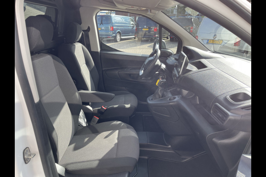 Peugeot Partner 1.5 BlueHDI Premium / vaste prijs rijklaar € 12.750 ex btw / lease vanaf € 215 / euro 6 diesel / bpm vrij / airco / cruise / trekhaak / schuifdeur !