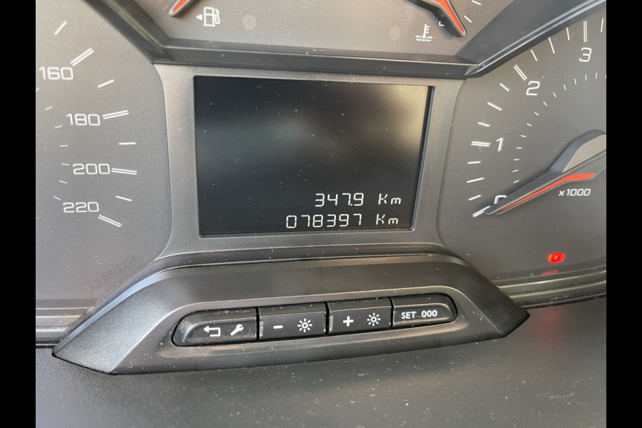 Peugeot Partner 1.5 BlueHDI Premium / vaste prijs rijklaar € 12.750 ex btw / lease vanaf € 215 / euro 6 diesel / bpm vrij / airco / cruise / trekhaak / schuifdeur !