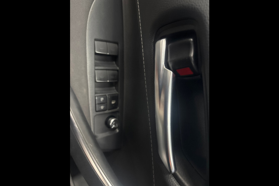 Toyota Corolla 1.8 Hybrid Active Camera, Trekhaak, Carplay