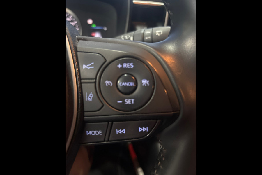 Toyota Corolla 1.8 Hybrid Active Camera, Trekhaak, Carplay