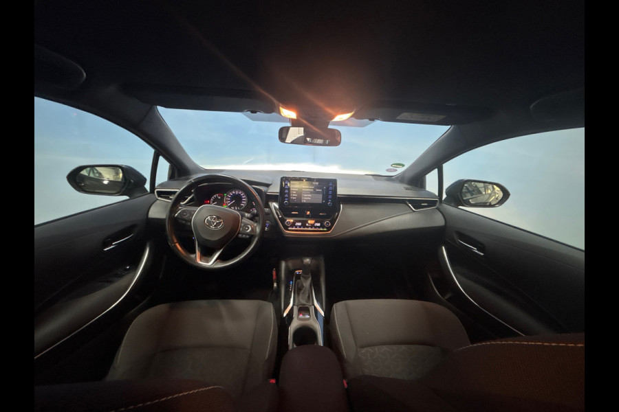 Toyota Corolla 1.8 Hybrid Active Camera, Trekhaak, Carplay