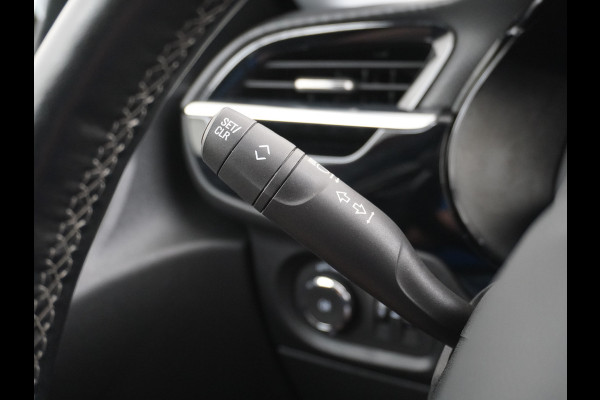 Opel CORSA-E 50kWh AUT. Innovation Navi 17" Apple Carplay Android Auto Opel Connect KeylessEcc PDC Verkeersbord detectie Cruise Control Two-T Winter-Pakket Premium-Pakket Led Lmv Rijstrooksensor Origineel Nederlandse Auto Dealeronderhouden 1e Eigenaar
