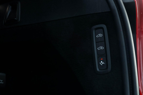 Volvo XC90 2.0 T8 Recharge AWD R-Design - PANO - LUCHTVERING - VOL!!!