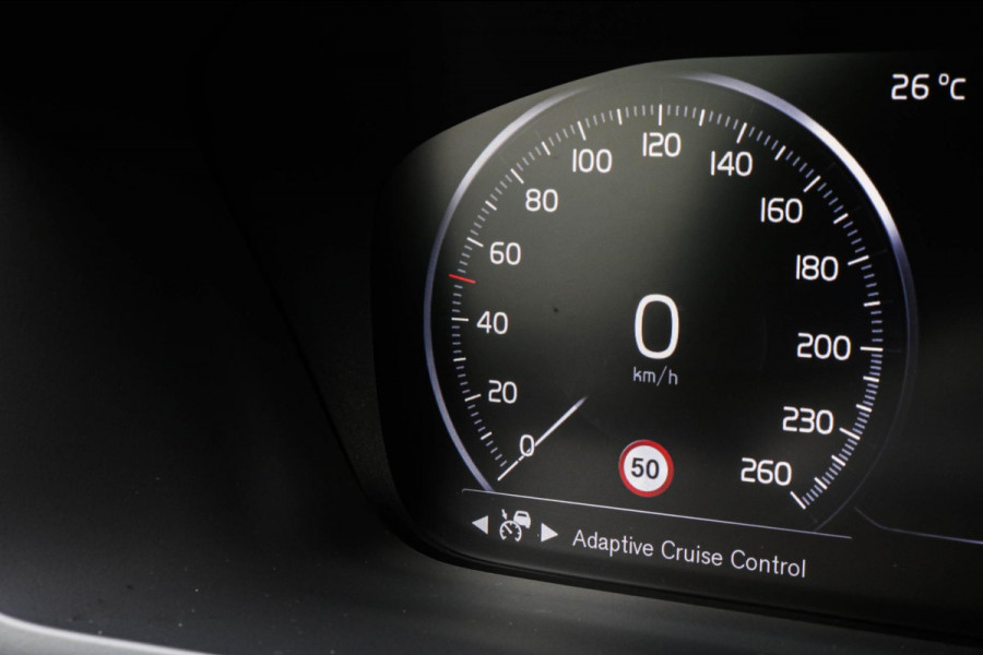 Volvo XC90 2.0 T8 Recharge AWD R-Design - PANO - LUCHTVERING - VOL!!!