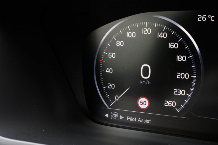 Volvo XC90 2.0 T8 Recharge AWD R-Design - PANO - LUCHTVERING - VOL!!!