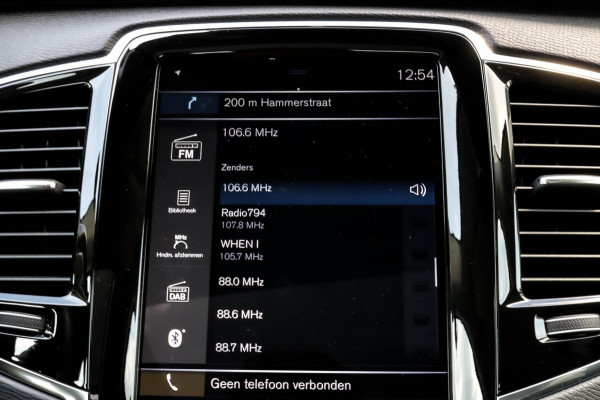 Volvo XC90 2.0 T8 Recharge AWD R-Design - PANO - LUCHTVERING - VOL!!!