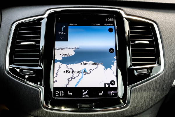 Volvo XC90 2.0 T8 Recharge AWD R-Design - PANO - LUCHTVERING - VOL!!!